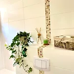 Gemuetliches Haus In Koepenick Lägenhet